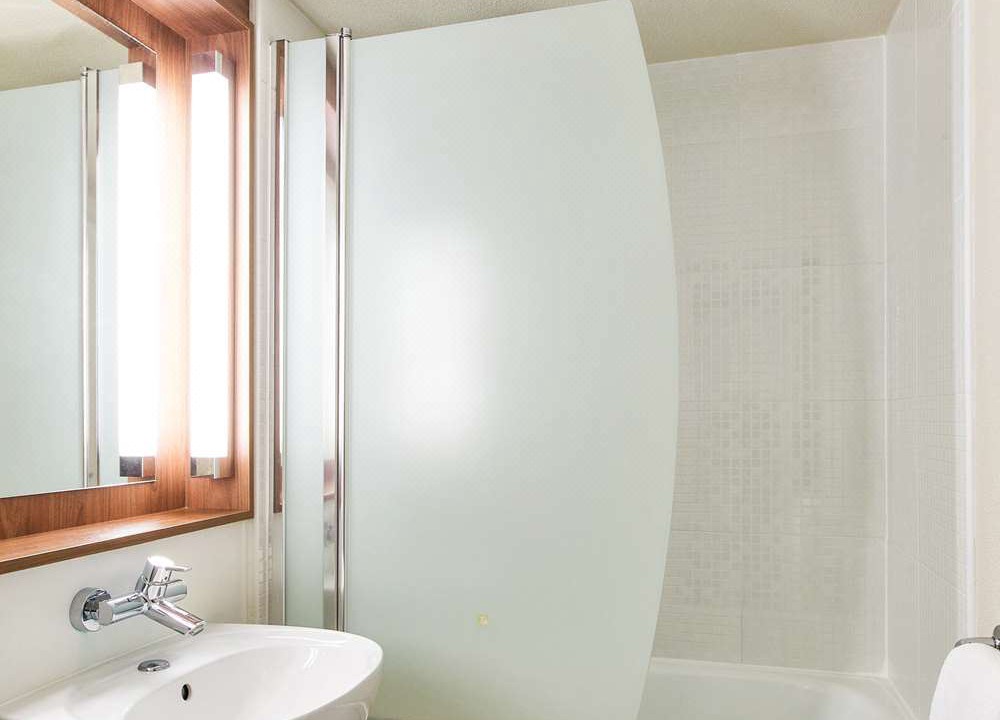 Photo of Bathroom in Roissy-en-France