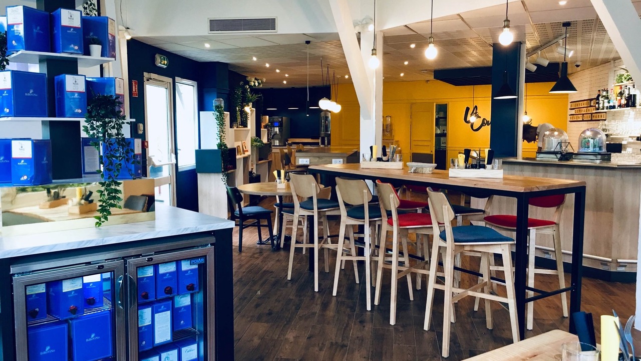 Photo of Kitchen in Le Port sous la Lune