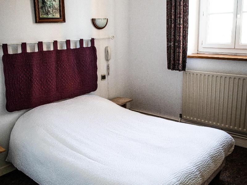 Photo of Bedroom in Saint-Haon