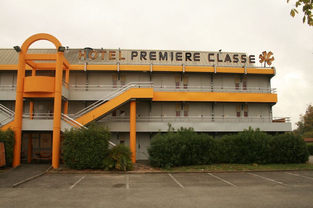 Photo of Buildings in Villalbe