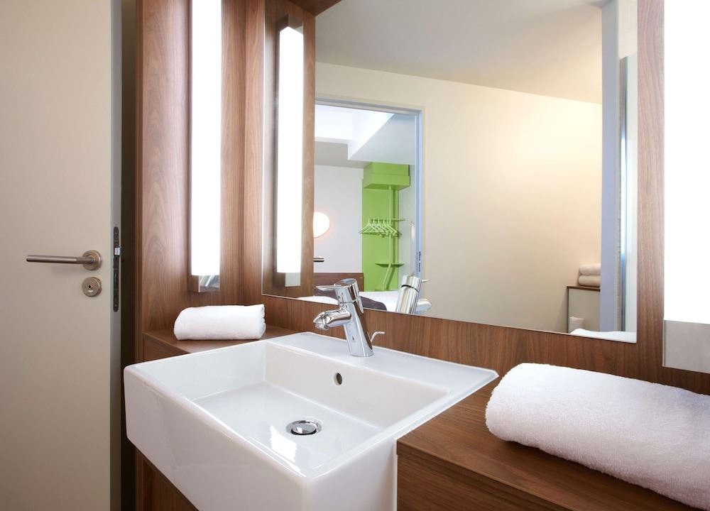 Photo of Bathroom in Chelles