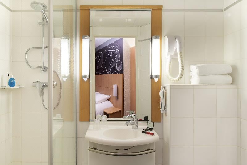 Photo of Bathroom in Saint-Vincent-de-Paul