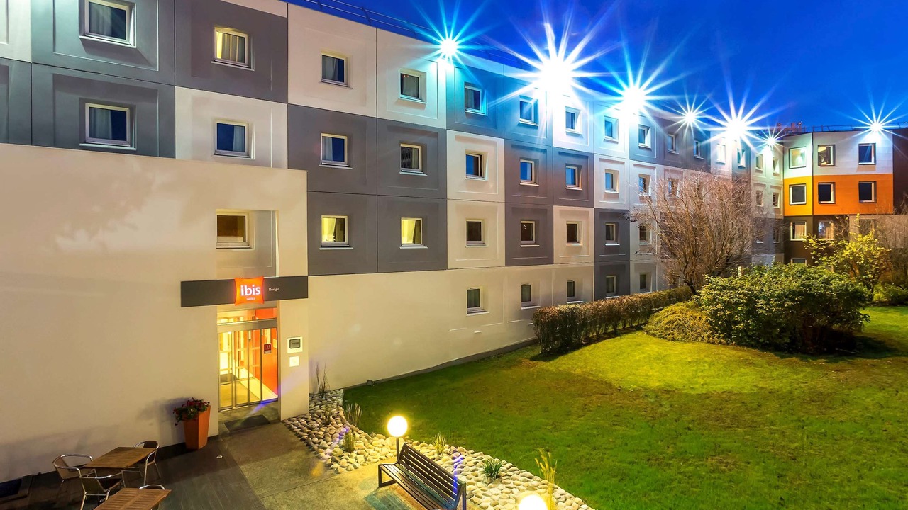 Photo of Buildings in Rungis