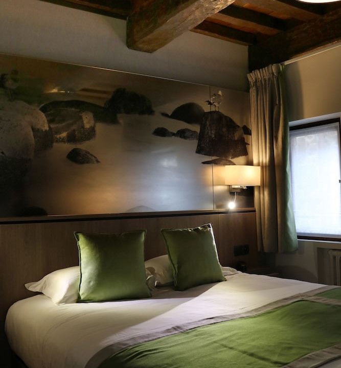 Photo of Bedroom in Le Mont-Saint-Michel