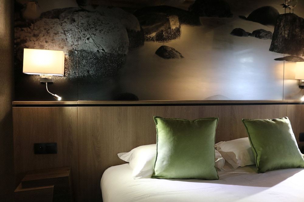 Photo of Bedroom in Le Mont-Saint-Michel