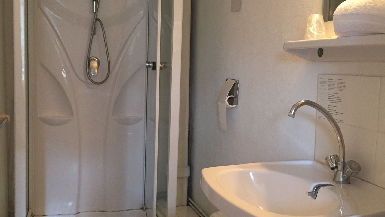 Photo of Bathroom in Nevers