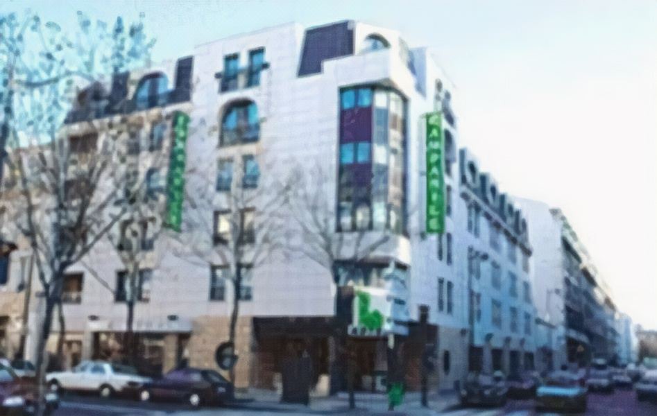 Photo of Buildings in Hopital Saint-Louis