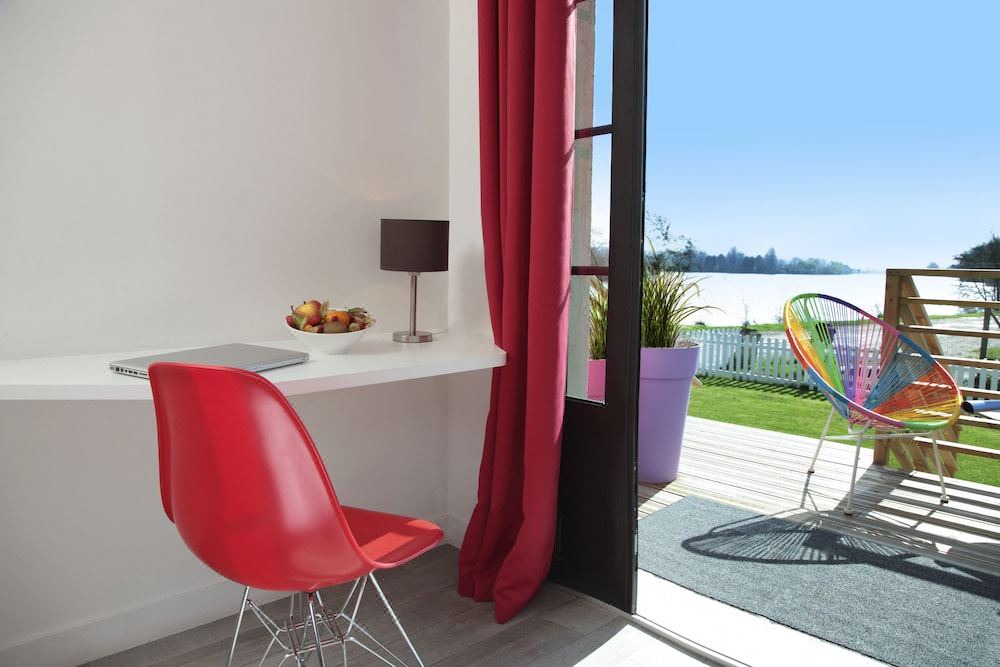 Photo of Patio Balcony in Saint-Pierre-la-Garenne