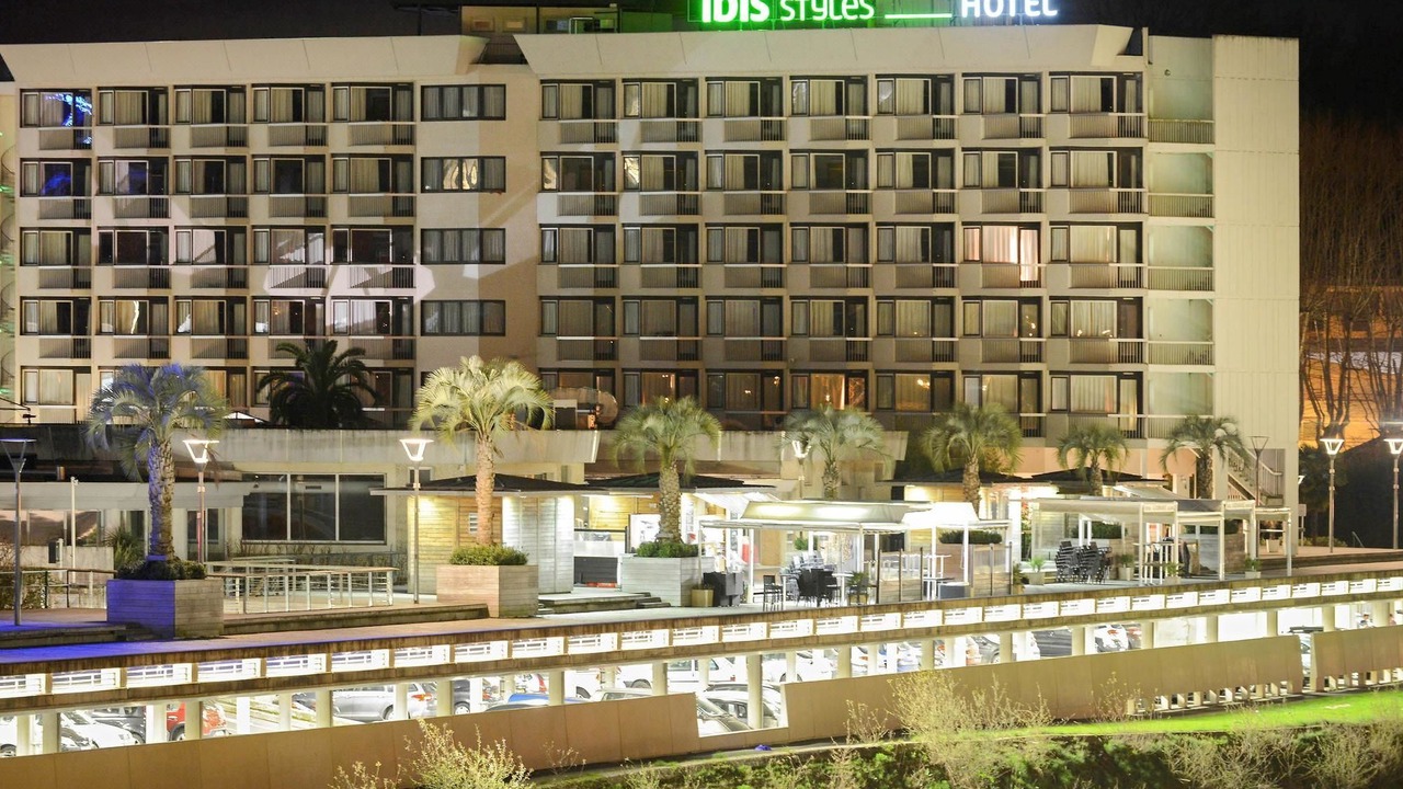 Photo of Buildings in Dax