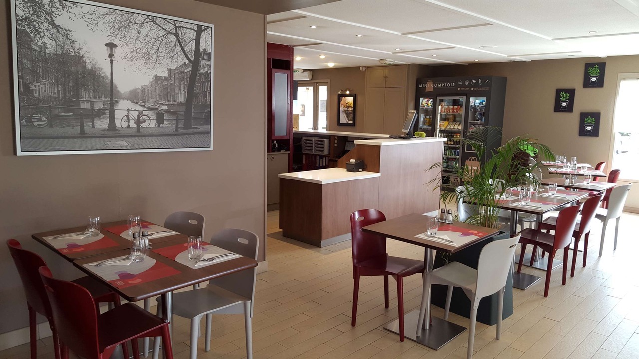 Photo of Livingroom in Saint-Laurent-de-Mure