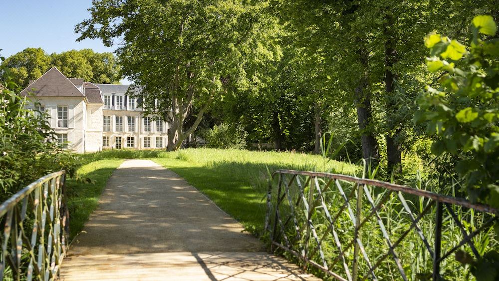 Photo of Others in Vineuil-Saint-Firmin