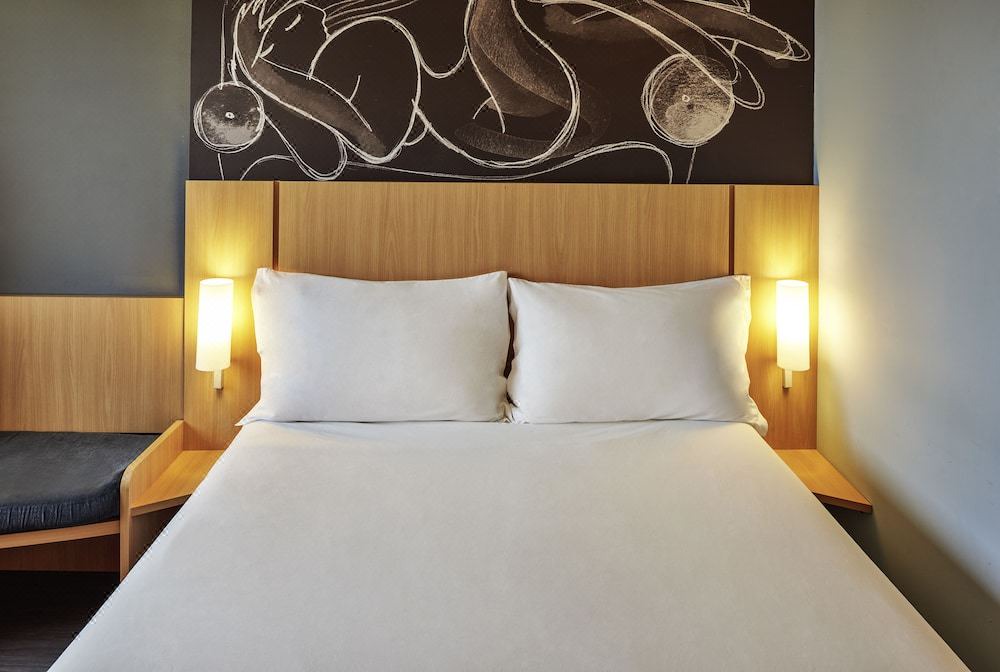 Photo of Bedroom in Rungis
