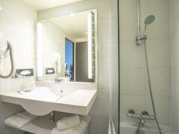 Photo of Bathroom in Montchanin