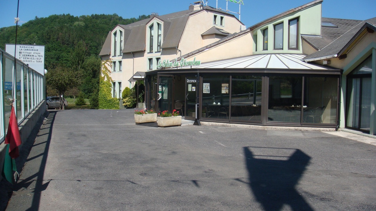 Photo of Buildings in Banassac