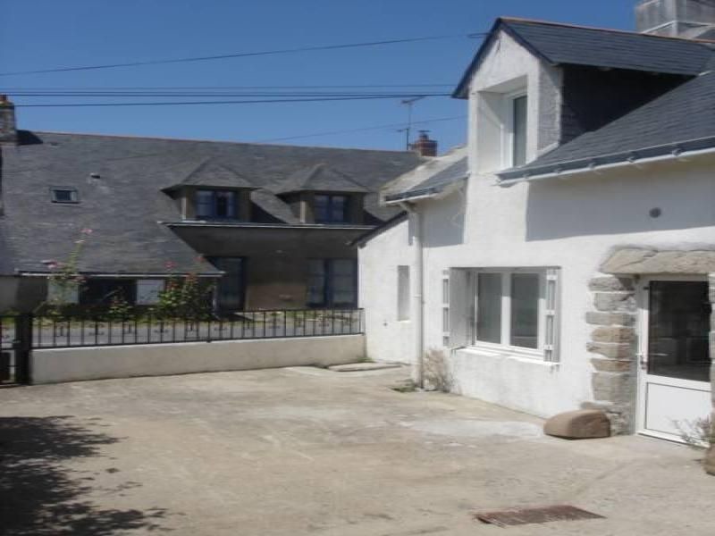Photo of Buildings in Clis