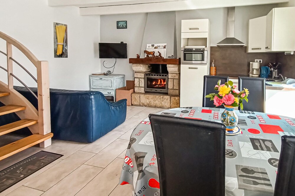 Photo of Bedroom in Lescouet-Gouarec