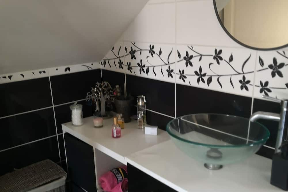 Photo of Bathroom in Nery