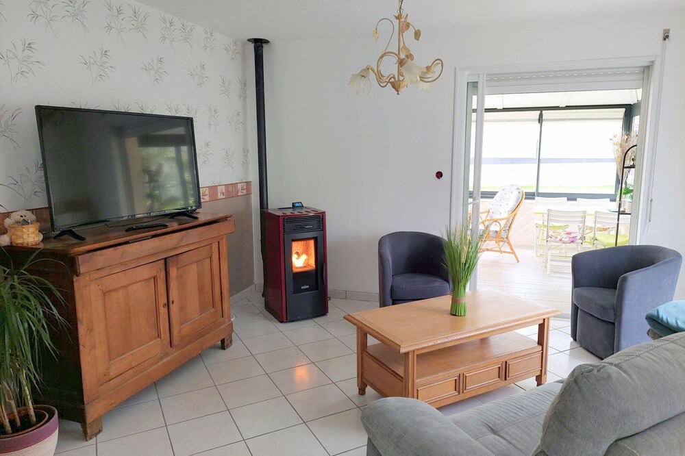 Photo of Livingroom in Plougoulm