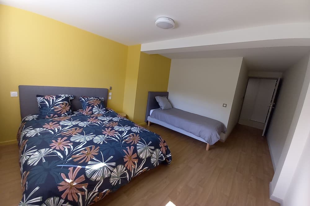 Photo of Bedroom in Auriac-l'Eglise