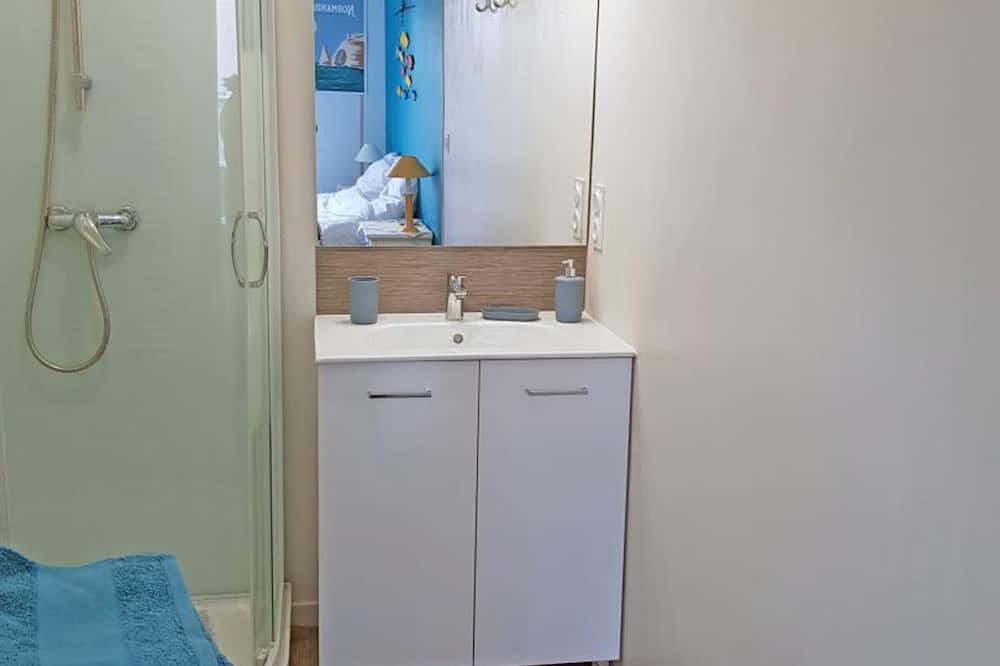 Photo of Bathroom in Le Neufbourg