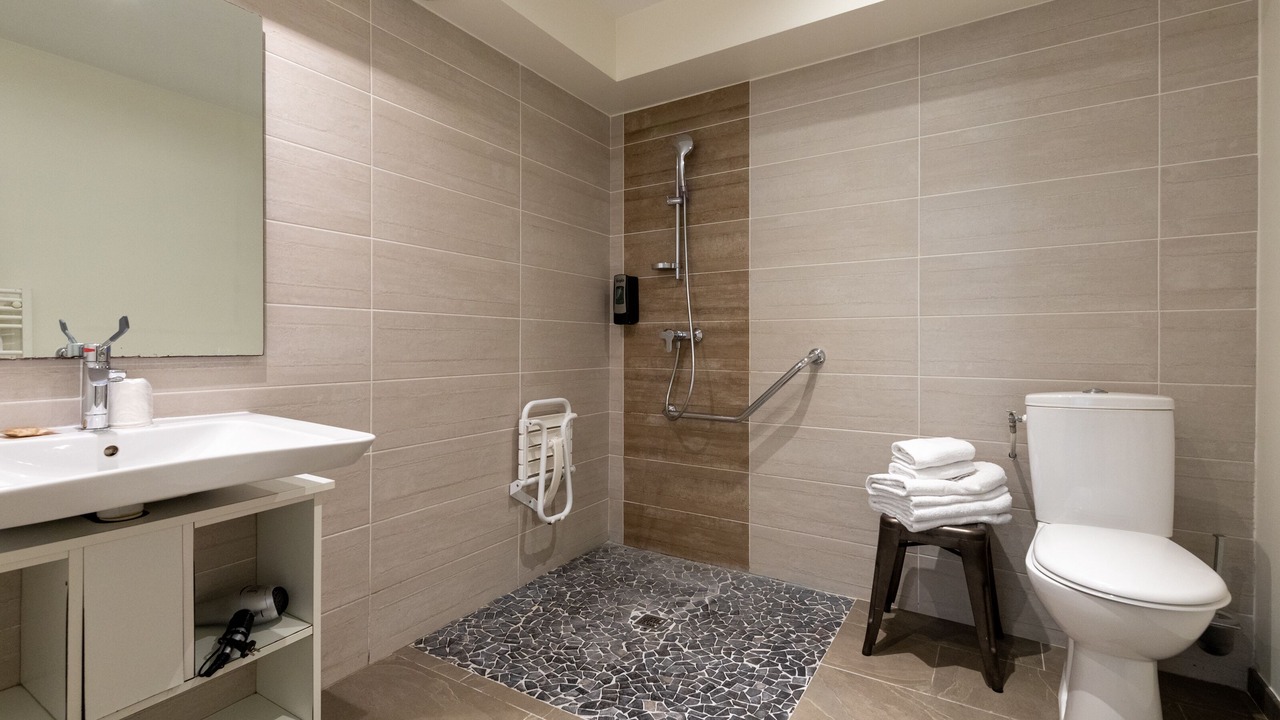 Photo of Bathroom in Ascain