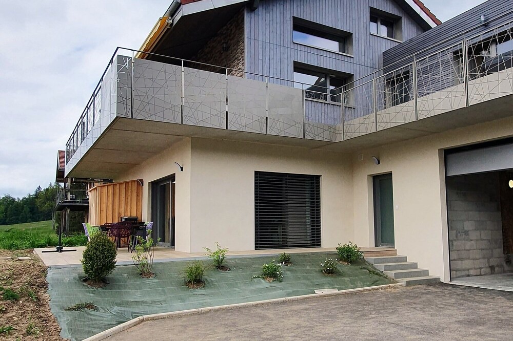 Photo of Outdoor in Montperreux