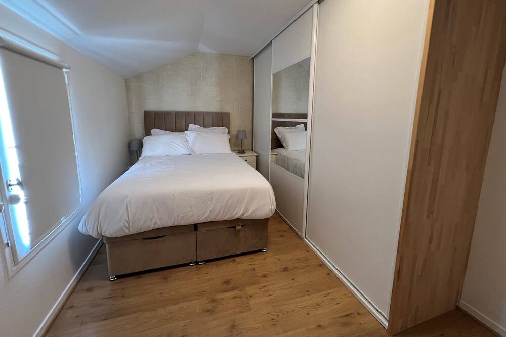 Photo of Bedroom in Saint-Germain-sur-Morin