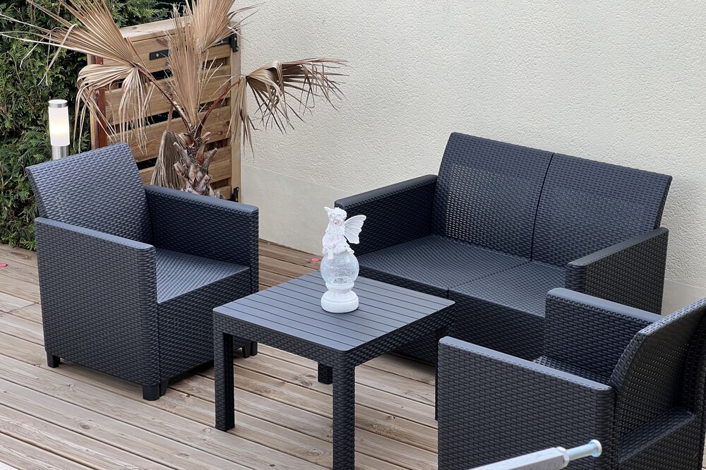 Photo of Patio Balcony in Saint-Germain-sur-Morin