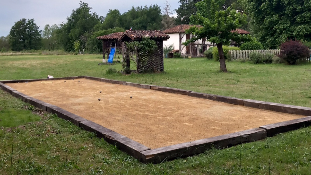 Photo of Outdoor in Sabres