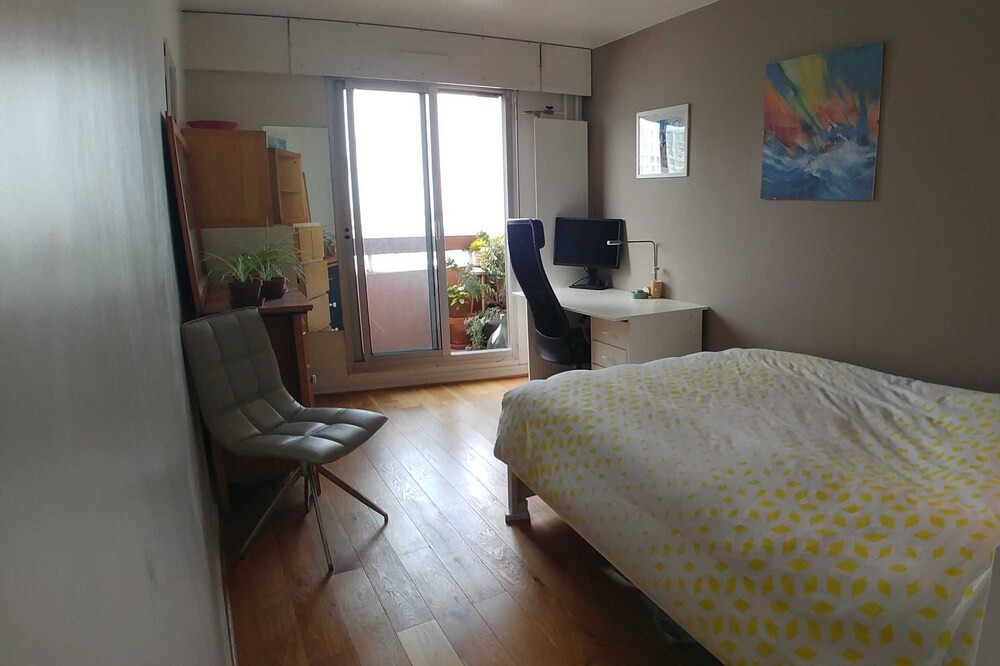 Photo of Bedroom in 13th Arrondissement