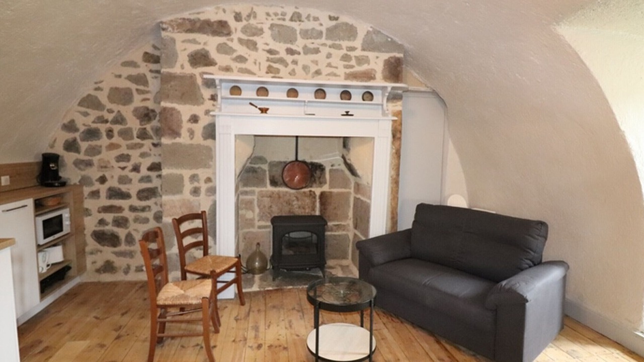 Photo of Livingroom in Saint-Jacques-des-Blats