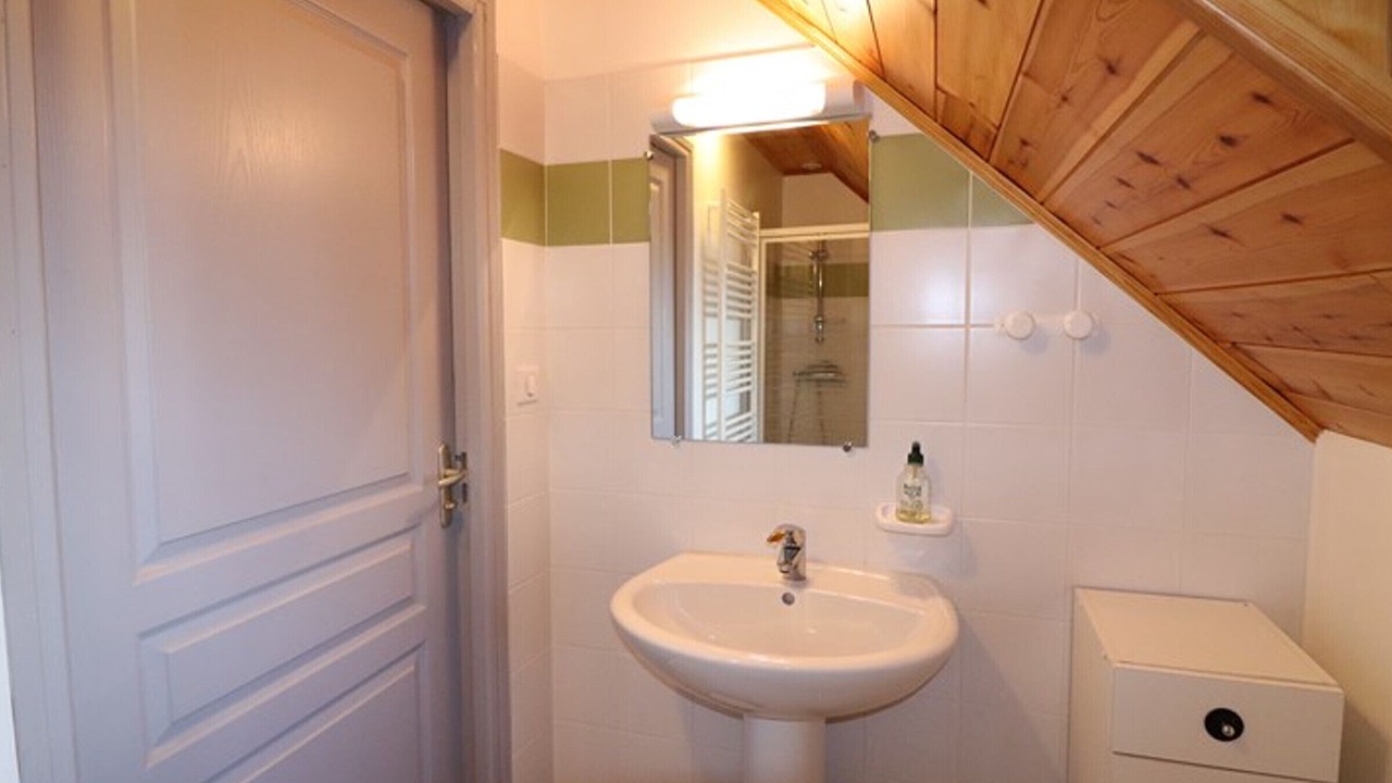 Photo of Bathroom in La Trinitat