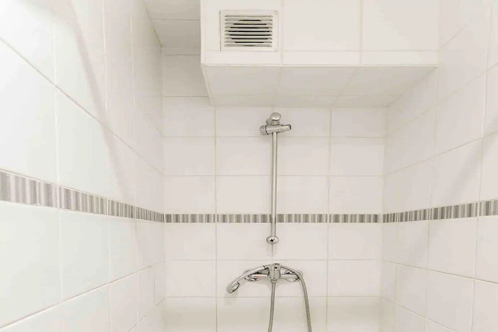Photo of Bathroom in 5th Arrondissement