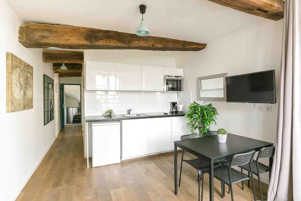 Photo of Kitchen in 5th Arrondissement