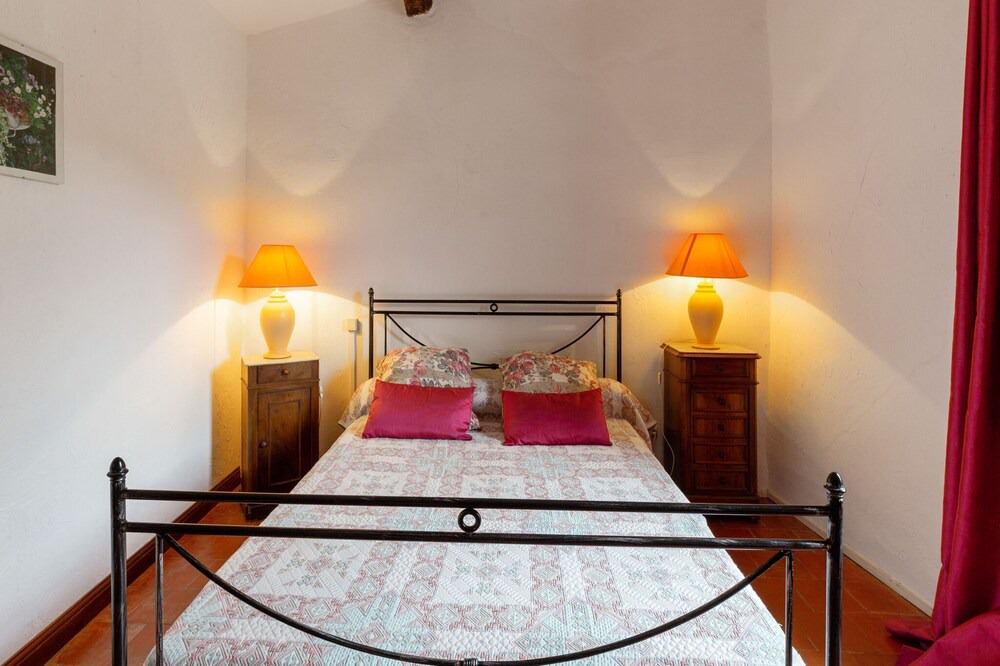 Photo of Bedroom in Tautavel