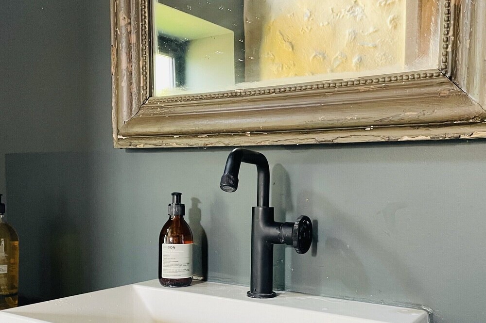 Photo of Bathroom in Male