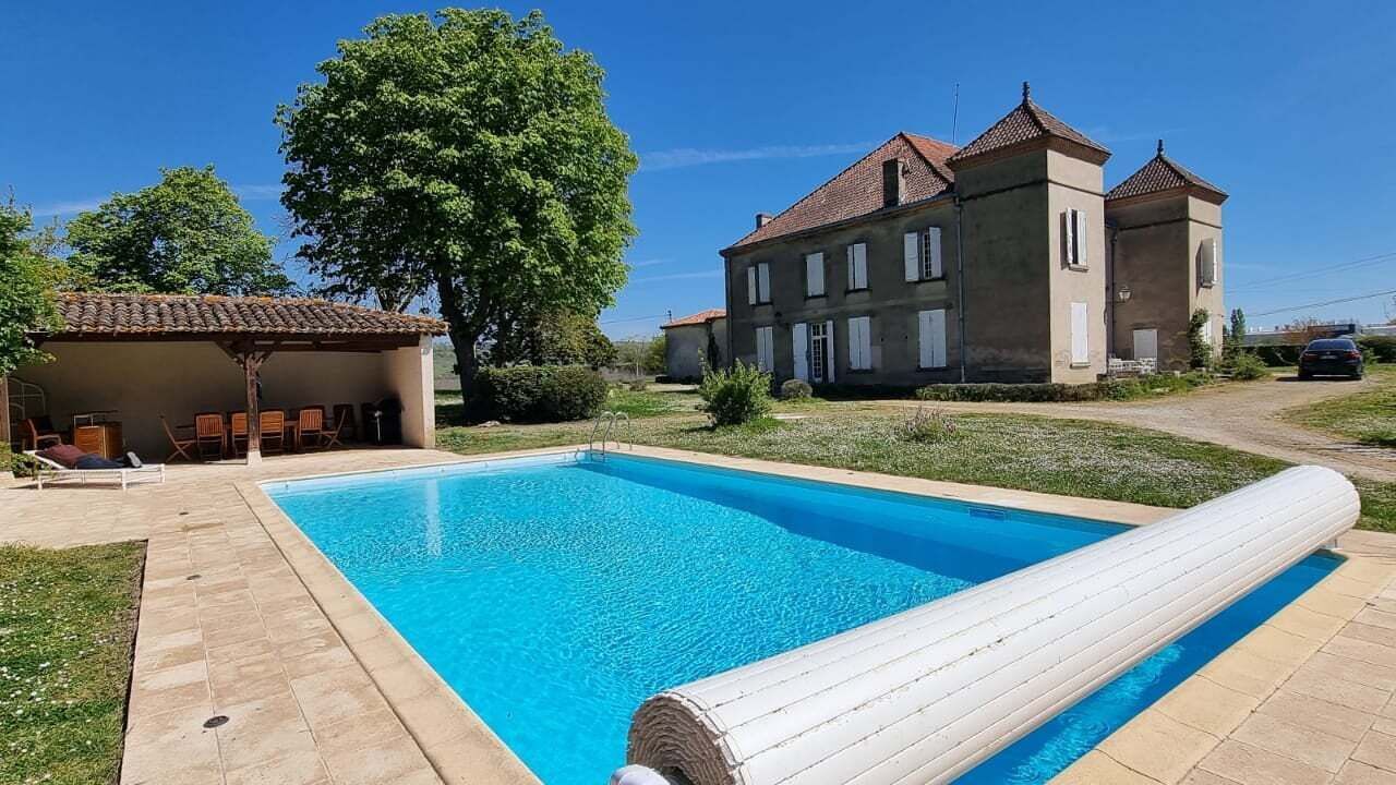 Photo of Outdoor in Valence
