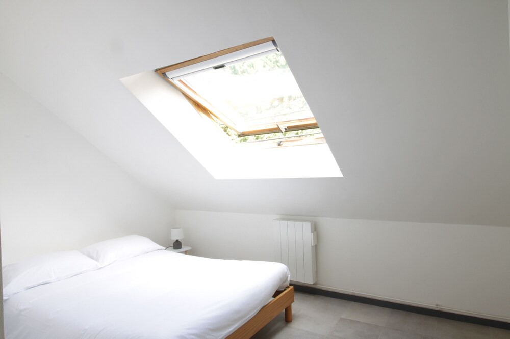 Photo of Bedroom in Jean Jaures