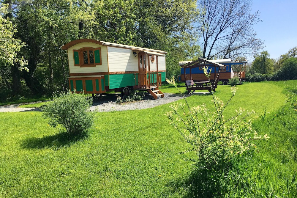 Photo of Outdoor in Saint-Pardoux