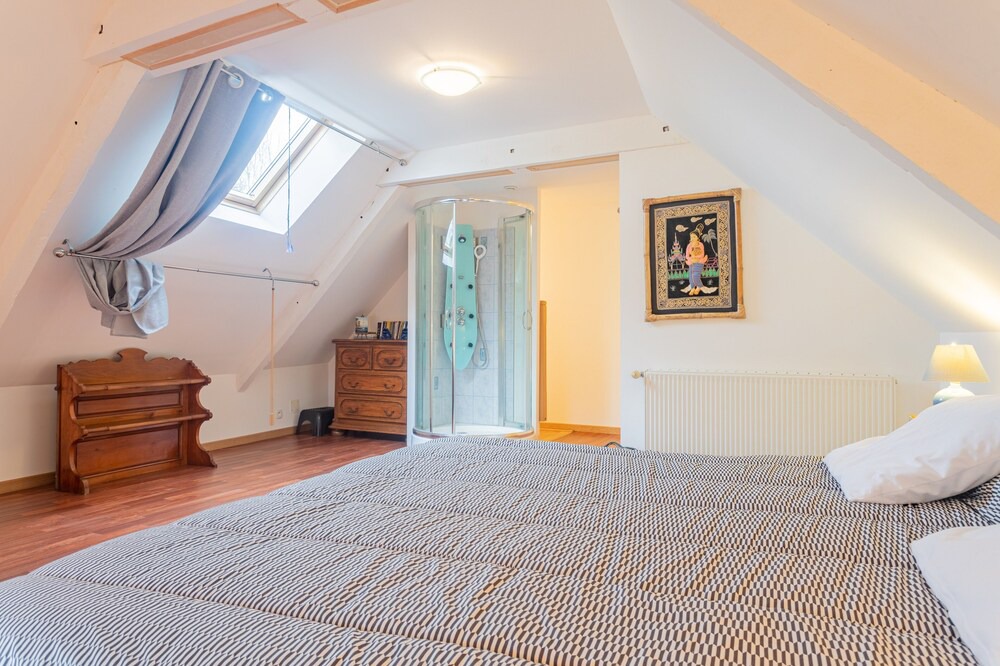 Photo of Bedroom in Saint-Martin-des-Pres