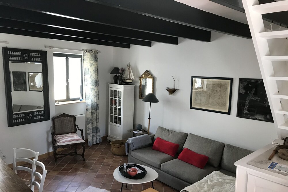 Photo of Livingroom in Ile-aux-Moines