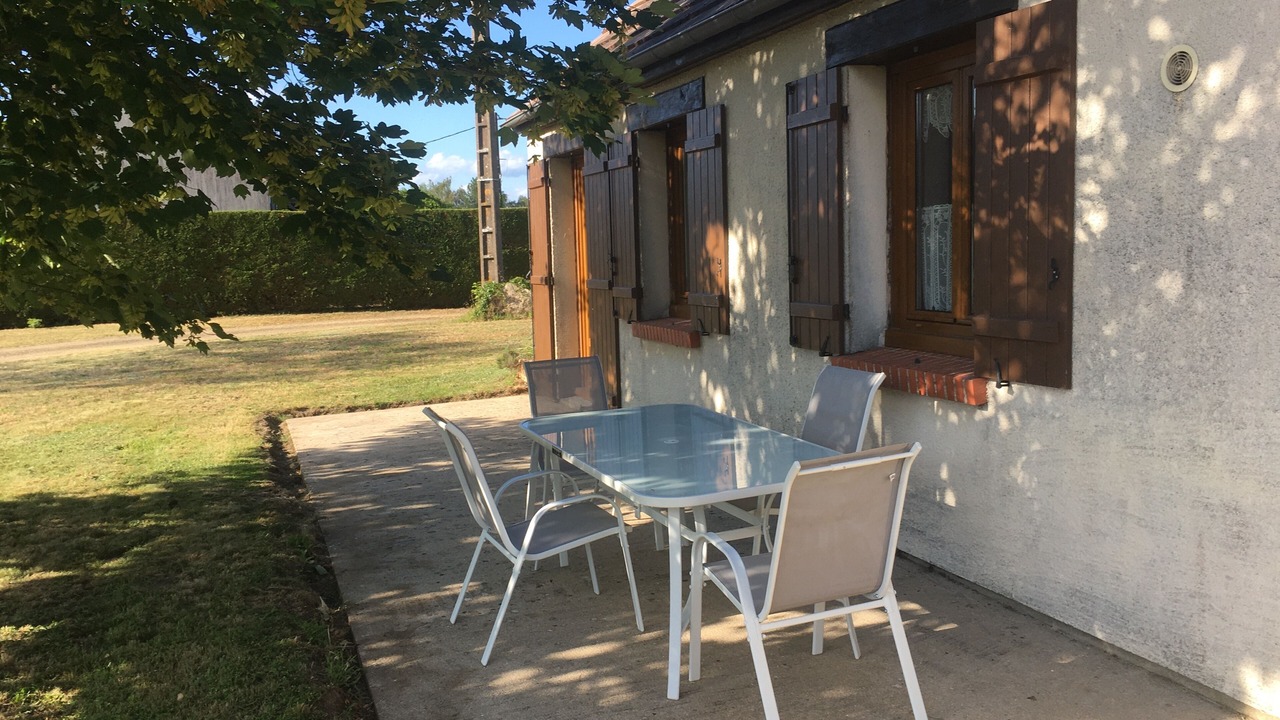 Photo of Outdoor in Genouilly