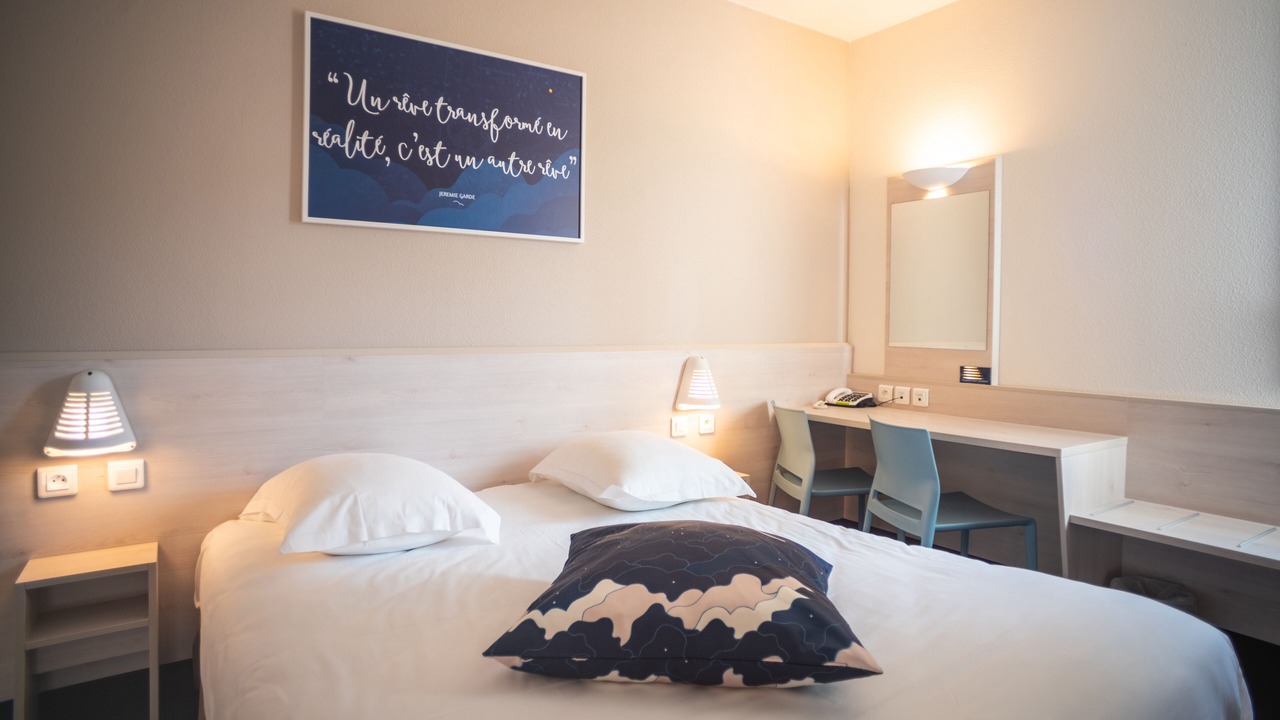 Photo of Bedroom in Issoire