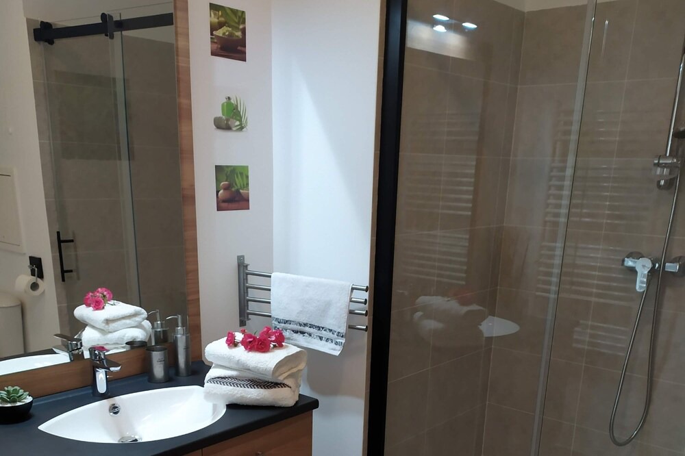 Photo of Bathroom in Chessy