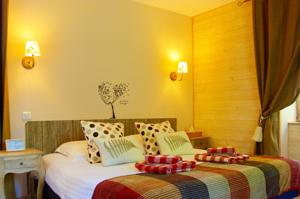 Photo of Bedroom in Saint-Pierre-la-Palud