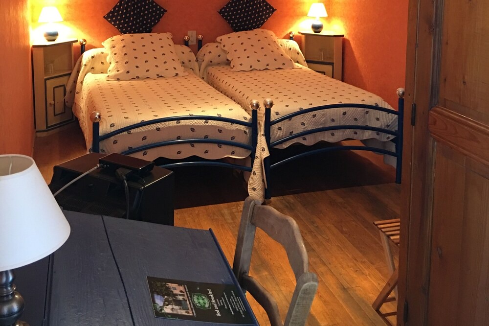 Photo of Bedroom in La Tour-Sur-Orb