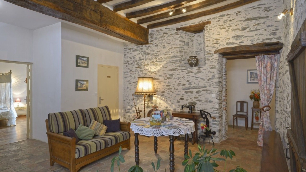Photo of Others in Sainte-Gemme-d'Andigne