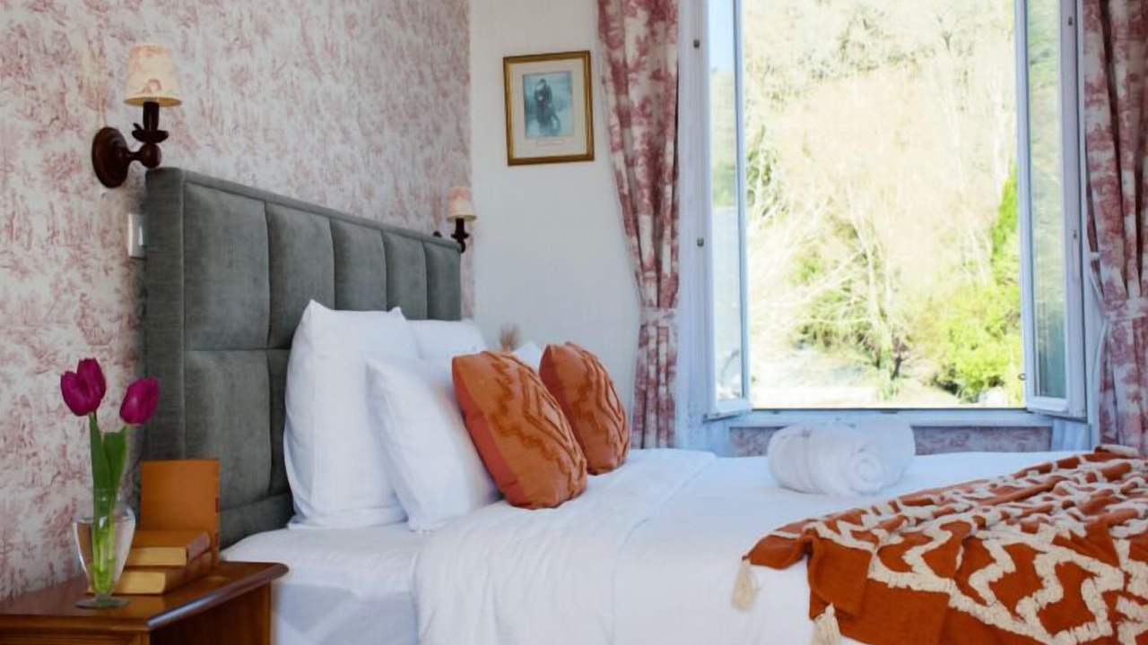 Photo of Bedroom in Caurel