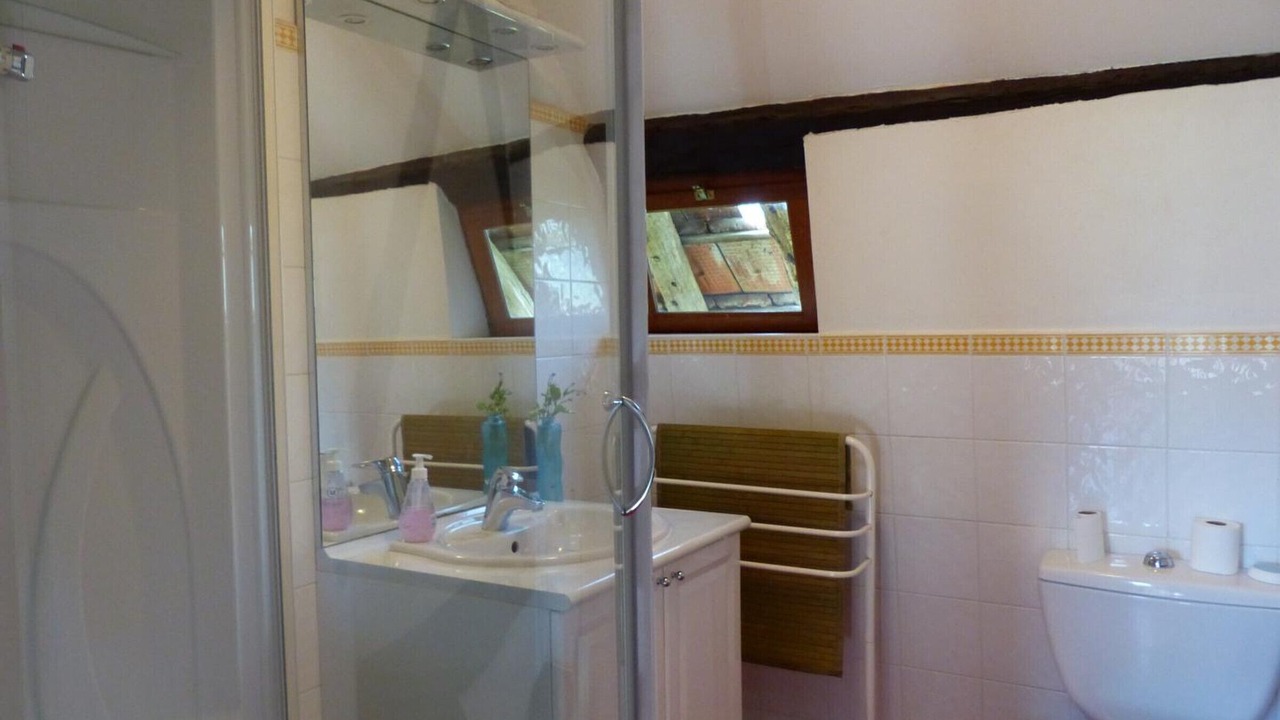 Photo of Bathroom in Diou