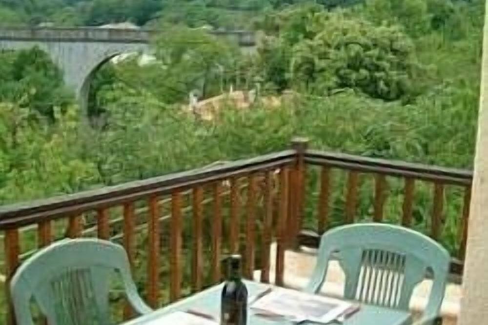 Photo of Patio Balcony in Lapradelle